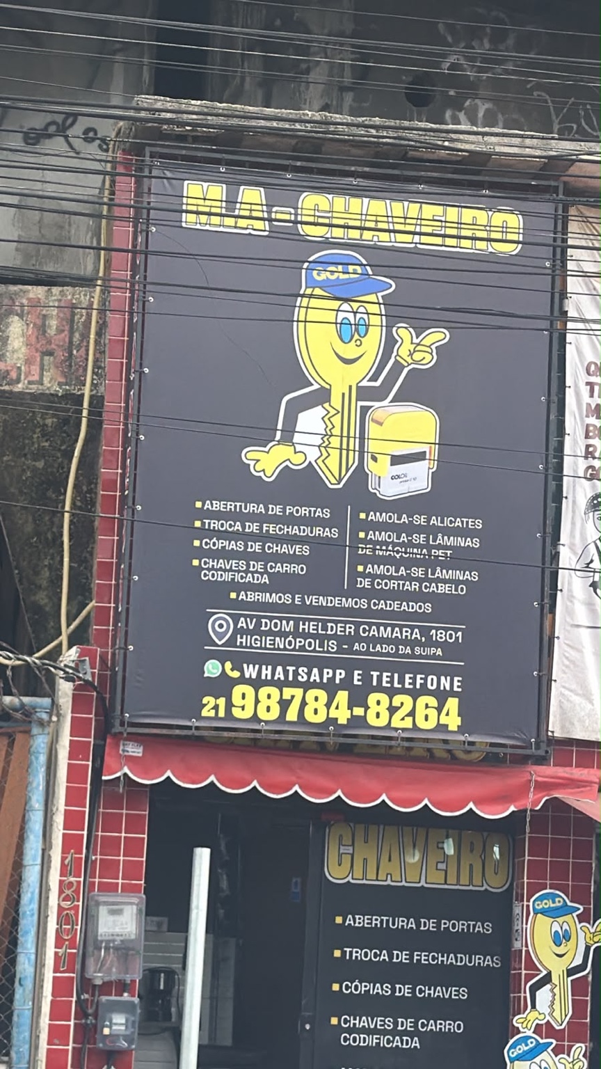 Fachada da loja M.A Chaveiro na Avenida Dom Hélder Câmara